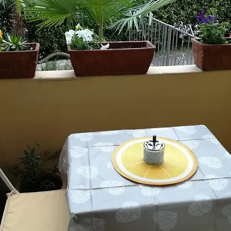 Tina Apartment *